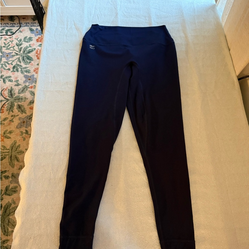 Set X Reebok Collab Set - Picture 3 of 4